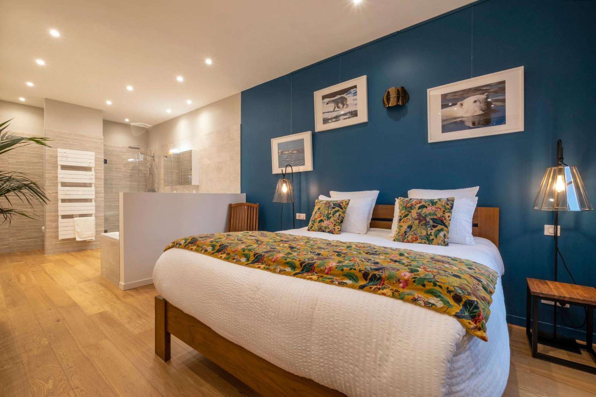 Escale Rochelaise B&B, Spa Bain Nordique Et Sauna Tonneau Ла-Рошель Экстерьер фото
